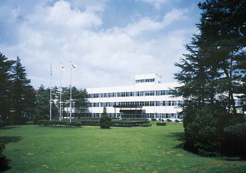Separated from Kuhara Mining along with Hitachi Works. Hitachi, Ltd. Kameido Works established.